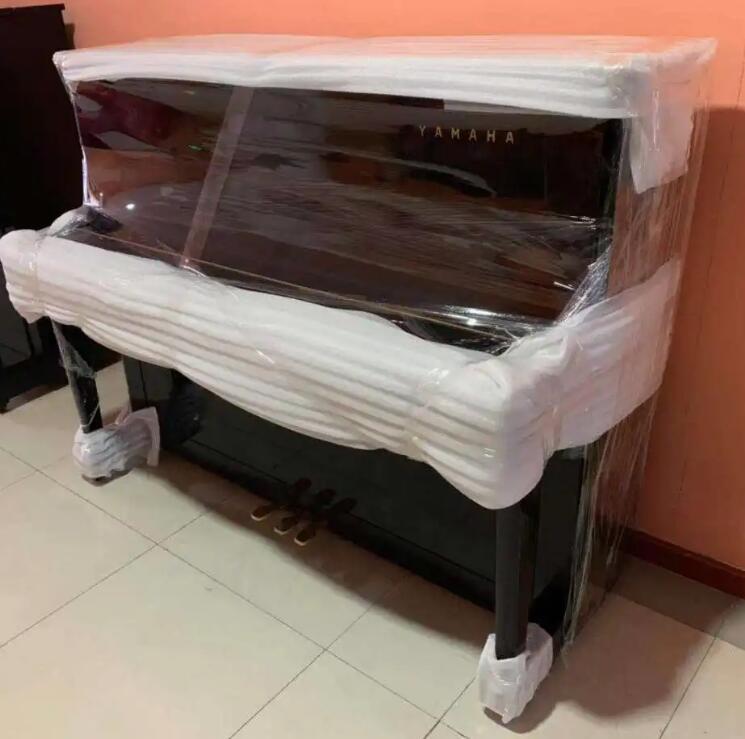 钢琴搬运